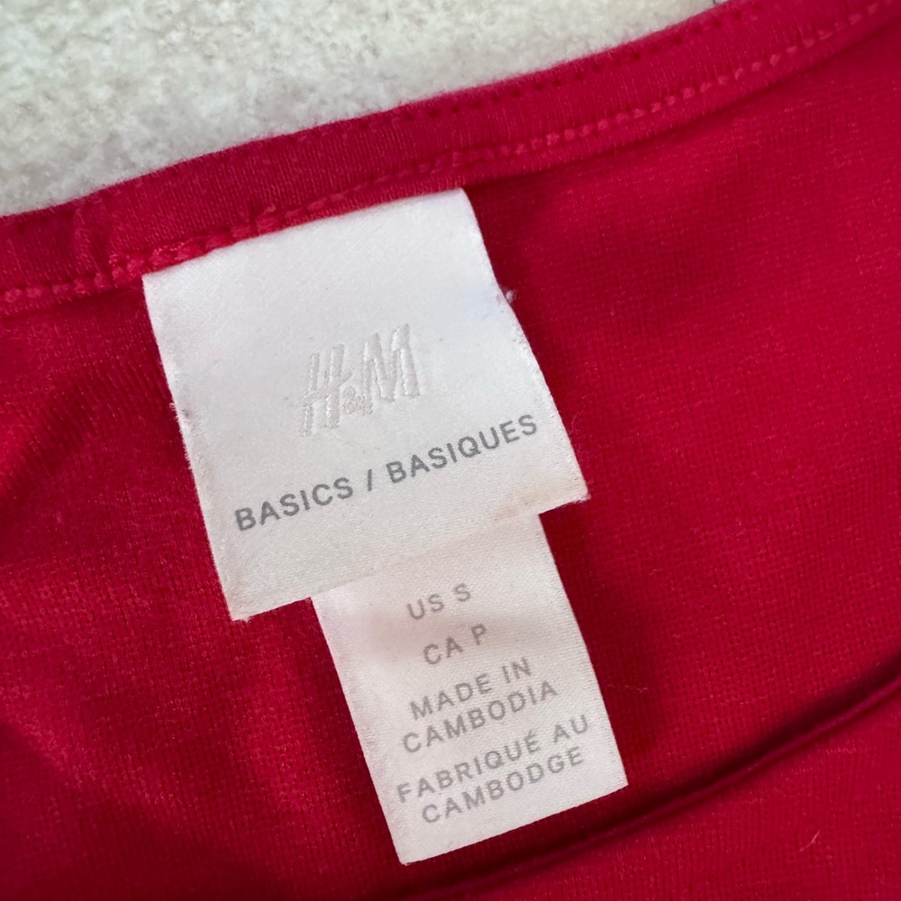 H&M Vibrant Red Basics Top